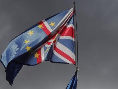 Трима британски министри публично настояха за отлагане на Brexit