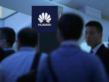 Блокирането на Huawei от 5G може да е „силно разрушително“