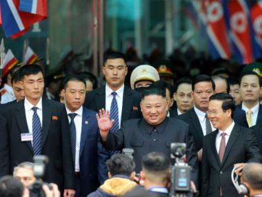 Ким пристигна във Виетнам за срещата с Тръмп