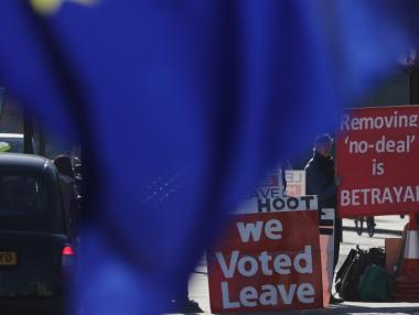 ЕС е готов да даде на Лондон малка отсрочка за Brexit