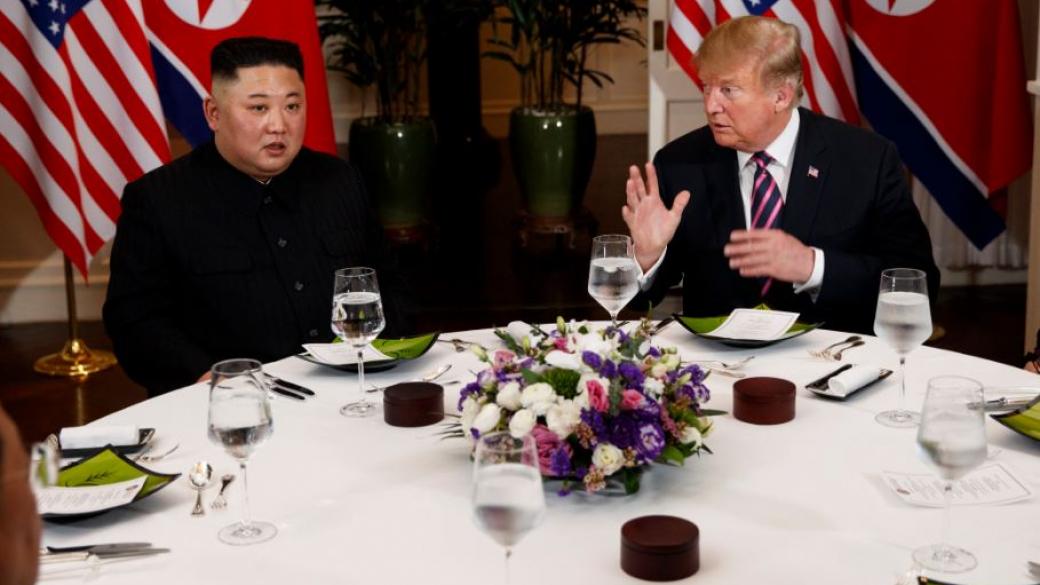 Срещата Тръмп-Ким във Виетнам завърши без споразумение