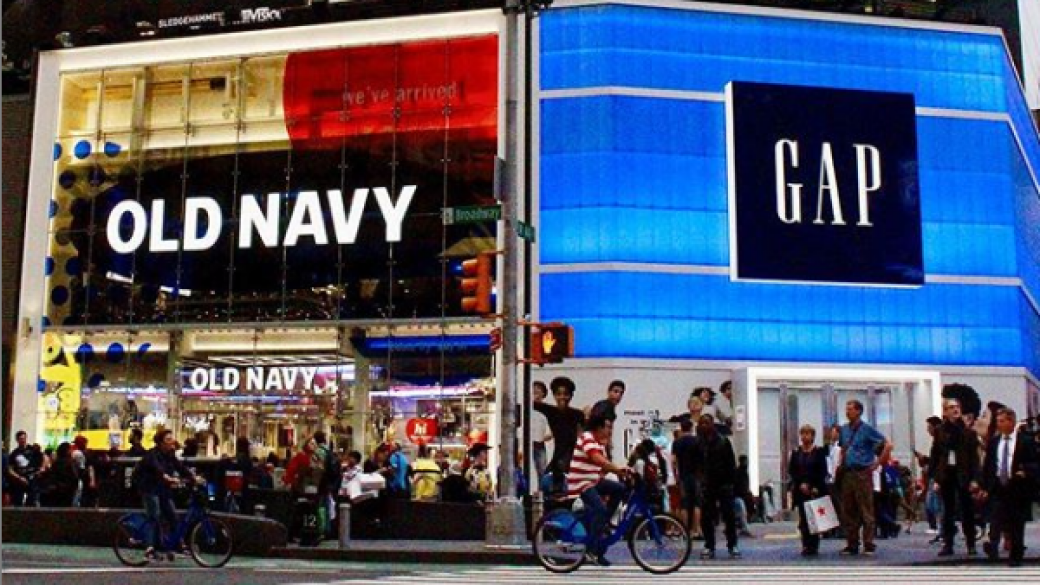 Gap отделя марката си Old Navy, затваря магазини