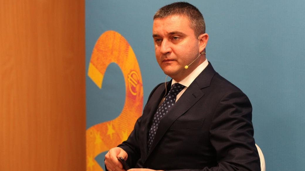 Димитър Костов можеше да почака с оставката си, смята Горанов