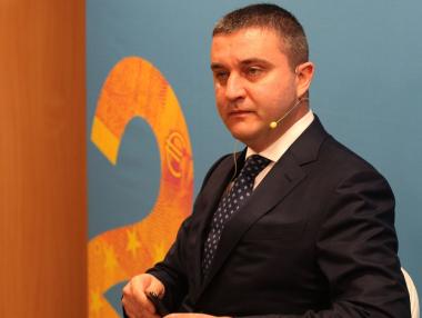 Димитър Костов можеше да почака с оставката си, смята Горанов