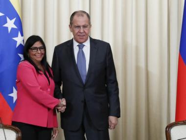 Мадуро мести офиса на държавната петролна компания в Москва