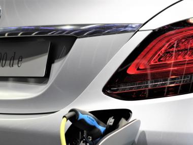 Германските производители ще инвестират €60 млрд. в електрически коли