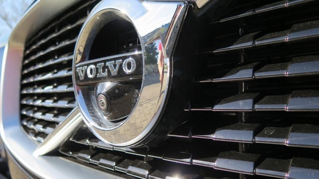 Volvo ограничава скоростта на новите си коли до 180 км/ч