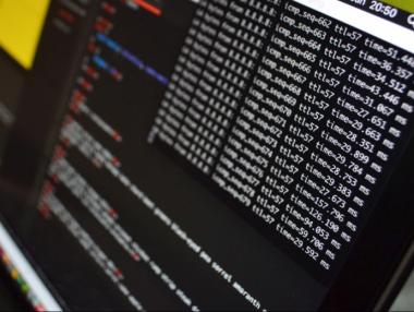 Великобритания ще тества устойчивостта на банките срещу хакери