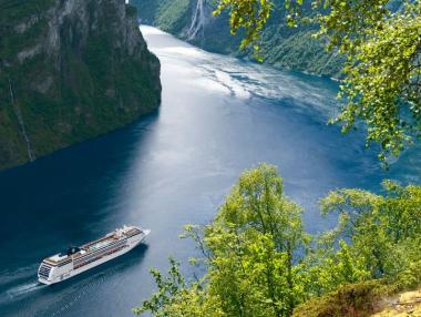 Над 12 000 българи ще пътуват на круиз през тази година