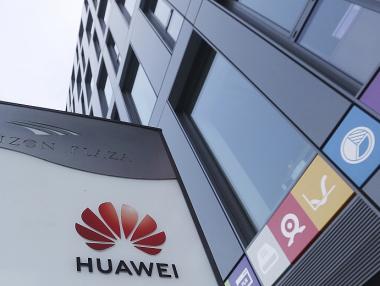 Китай мисли нови мерки за защита на Huawei