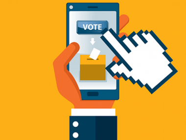 Почти половината от гласовете на изборите в Естония са подадени онлайн