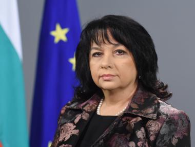 Петкова: До година ще знаем има ли инвеститор за АЕЦ „Белене“