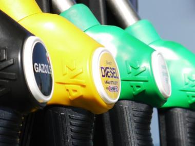 Инициативите на правителството в сектора на горивата са антипазарни, смята КЗК