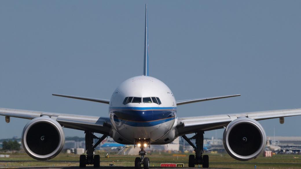 Boeing приземи всичките си самолети 737 MAX