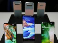 Samsung работи по дисплей, който да скрие и камерата под повърхността