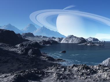 Инженер на НАСА: Хората трябва да помислят за установяване на луната на Сатурн