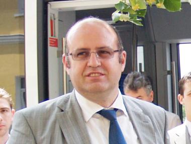 Бивш зам.-министър на транспорта е осъден на 11 месеца затвор за източване на железниците