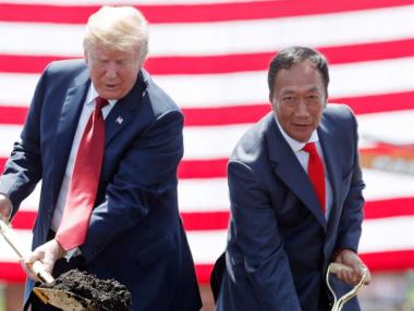 Foxconn започва през лятото строителството на завода си в САЩ