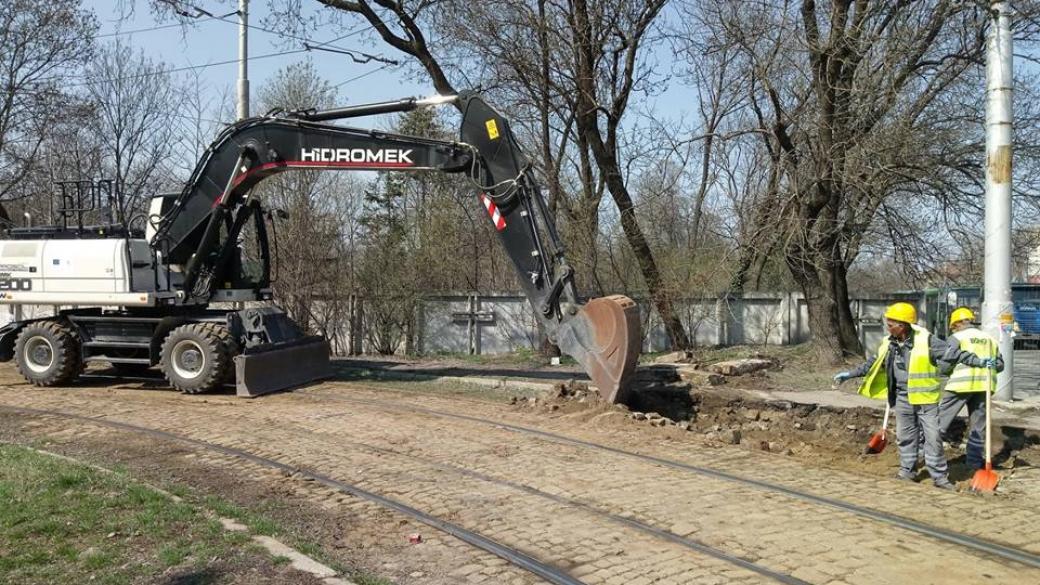 Столична община ремонтира ключово трамвайно трасе