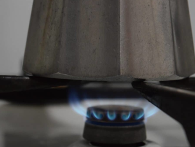 КЕВР обсъжда поскъпване на газа от 1 април