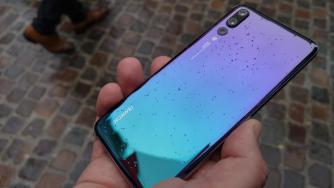 Huawei за кратко публикува всичко за P30