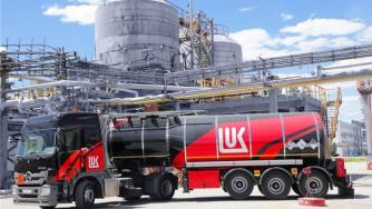 „Лукойл“ затваря офиса си в Тексас