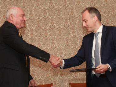 Учениците ще ходят безплатно на театър