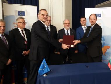 ЕСО получи €28.6 млн. от ЕК за електропровода с Гърция