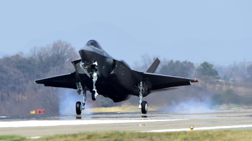 САЩ спря доставките на изтребители F-35 за Турция