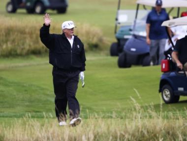 Тръмп: Пълни сме с мигранти, не можем да приемаме повече