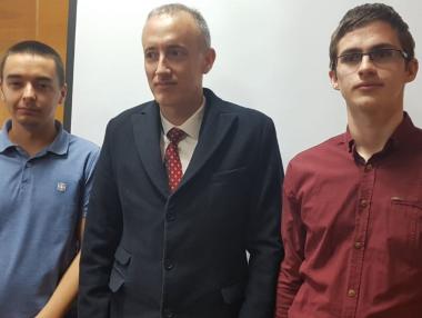 Министър Вълчев: До края на май всички училища ще имат Wi-Fi мрежи