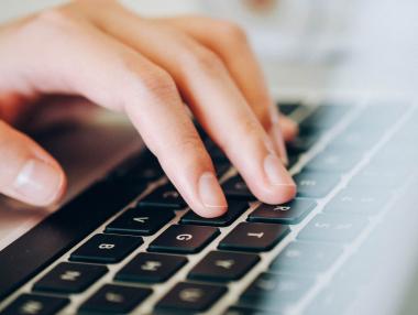 Започва приемът на уведомления от работодатели за хора с увреждания