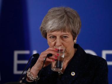 Едва ли Мей ще е премиерът, извел Великобритания от ЕС, смята анализатор