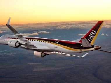 Японски самолет влиза в надпревара с Boeing и Airbus