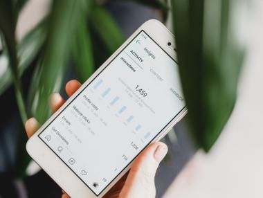 Instagram обмисля да скрие броя на харесванията на снимките