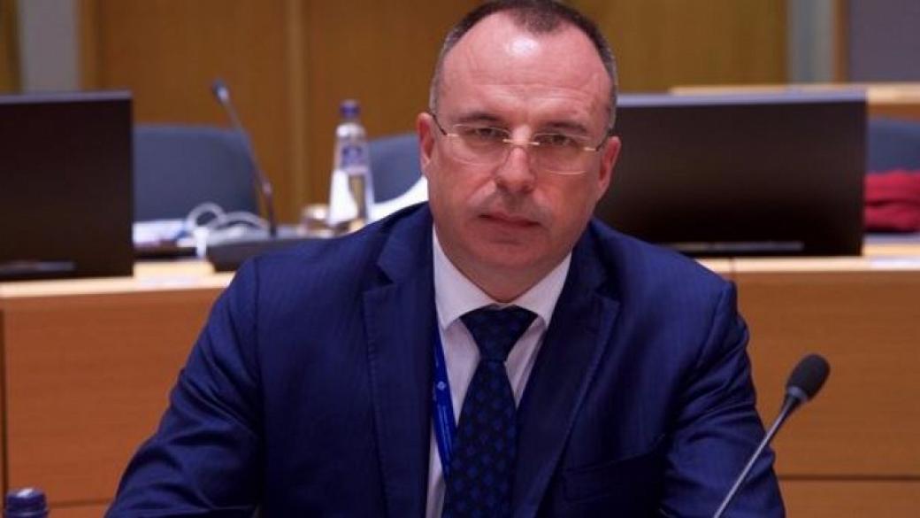 Браншови организации поискаха оставката на земеделския министър