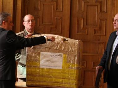 Една българска и две чужди компании искат да доставят новите бойни кораби