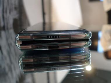 Samsung наведе глава и отложи продажбите на чупливия Galaxy Fold