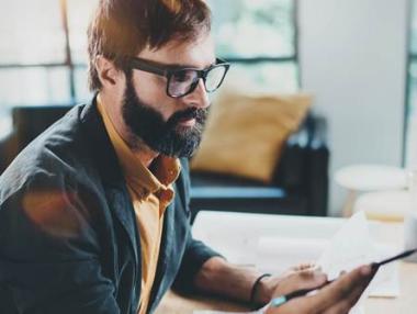 В кои сектори служителите търсят най-често информация за заплатите си