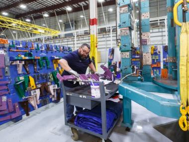 Lockheed Martin откри завода за българските изтребители F-16