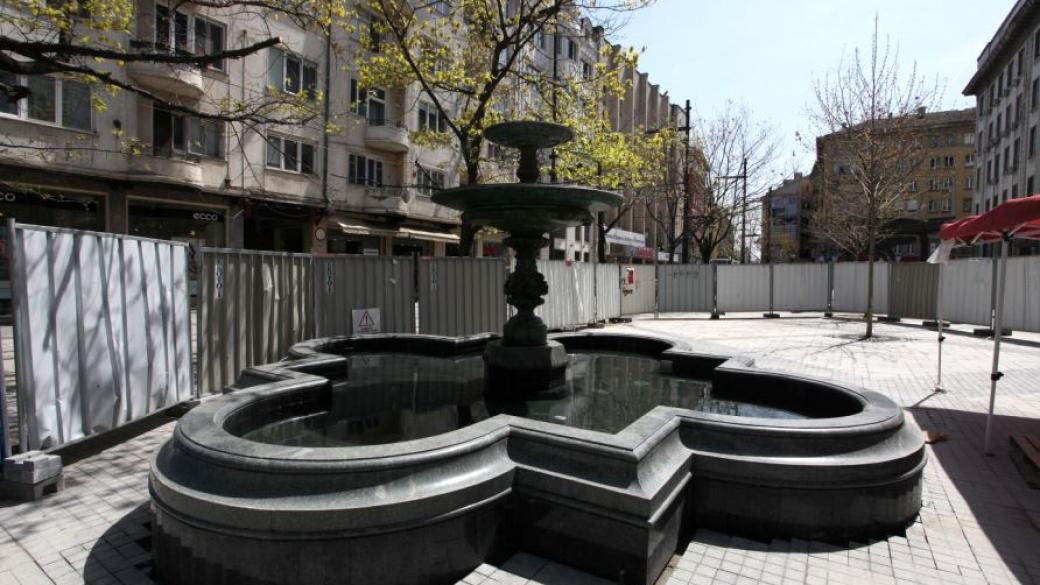 Фонтанът на столичния площад „Славейков“ ще заработи отново