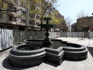 Фонтанът на столичния площад „Славейков“ ще заработи отново