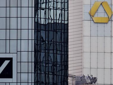 Германия се нуждае от „план Б“ след провала на сделката между Deutsche и Commerzbank