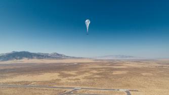 Летящи клетъчни кули са следващата 5G стъпка