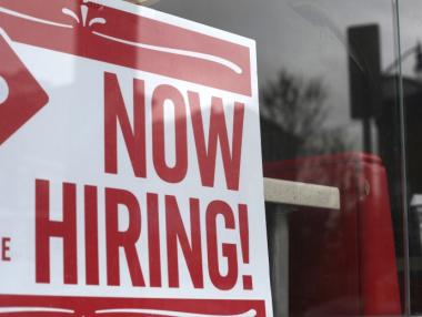 Безработицата в САЩ удари 49-годишно дъно