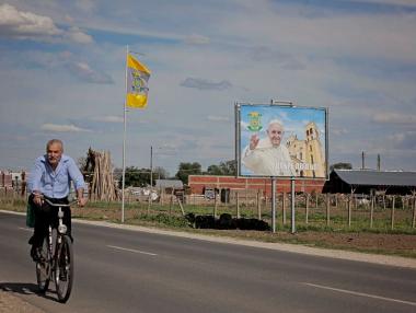 Какви подаръци е подготвил Борисов за папата