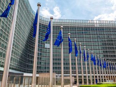 Еврокомисията прогнозира по-бавен растеж в България през 2019 и 2020 г.