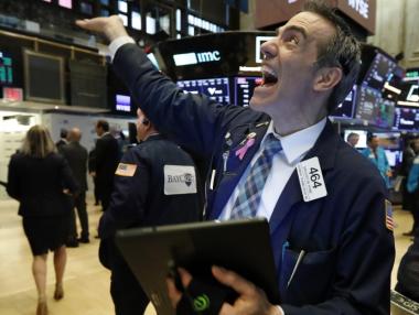 Заплахата на Тръмп срещу Китай потопи основните индекси в САЩ