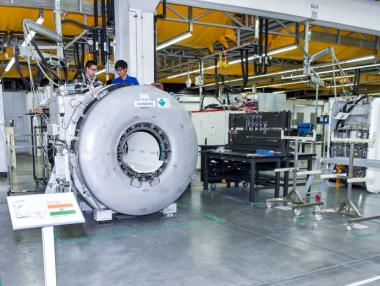 Siemens ще съкрати над 10 хил. служители