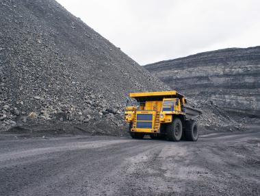 Влагат над 285 хил. лв. в проучване на метални полезни изкопаеми край Мадан